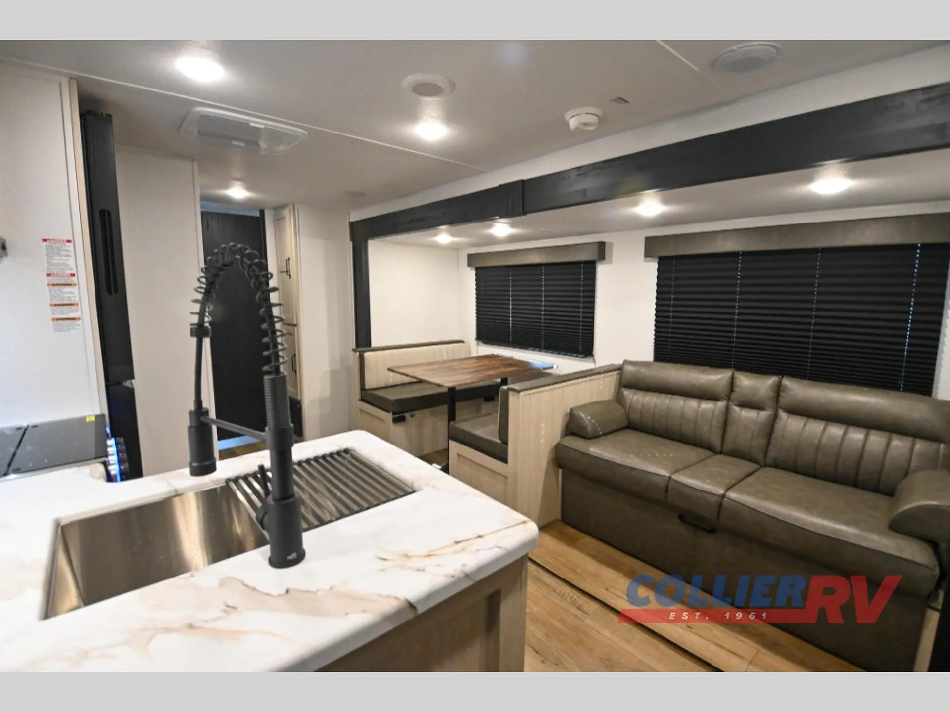 2026 Palomino Puma Camping Edition 305BHCE - Photo 4
