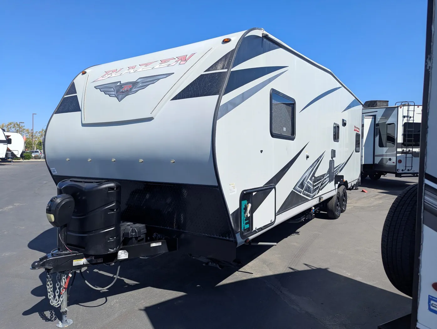 2021 Genesis Supreme Blazen 2614 - Photo 4