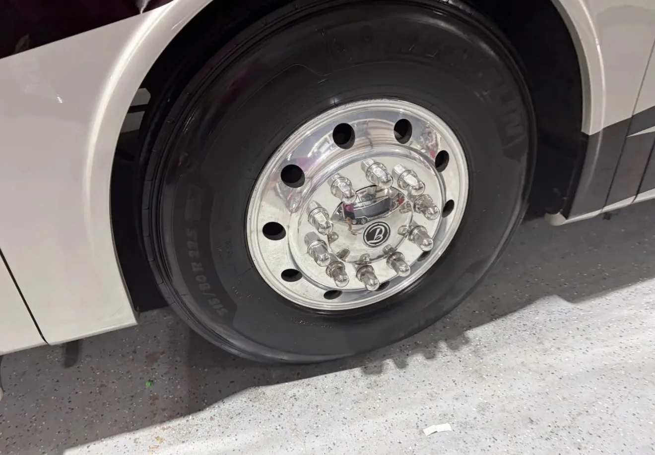2019 Tiffin Allegro Bus 40 IP - Photo 4