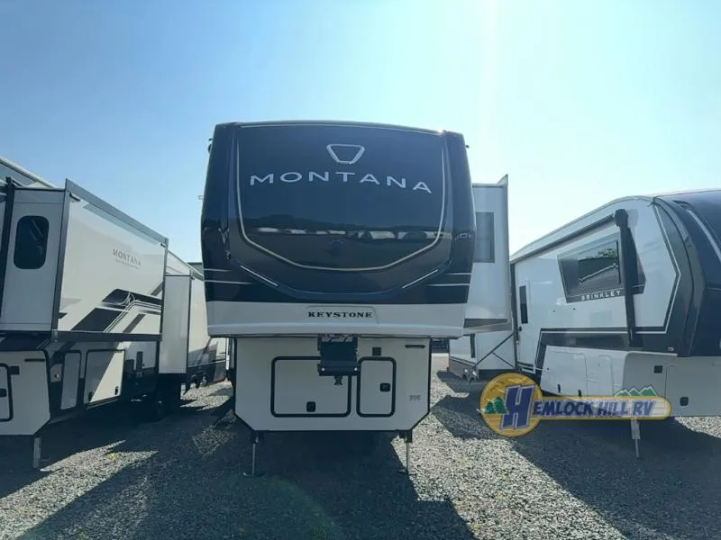 2026 Keystone Montana 3231CK - Photo 3