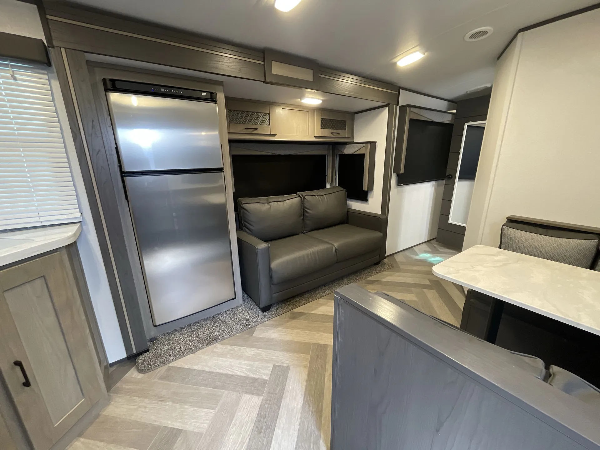 2021 Cruiser RV Twilight Signature TWS 2400 — living area main