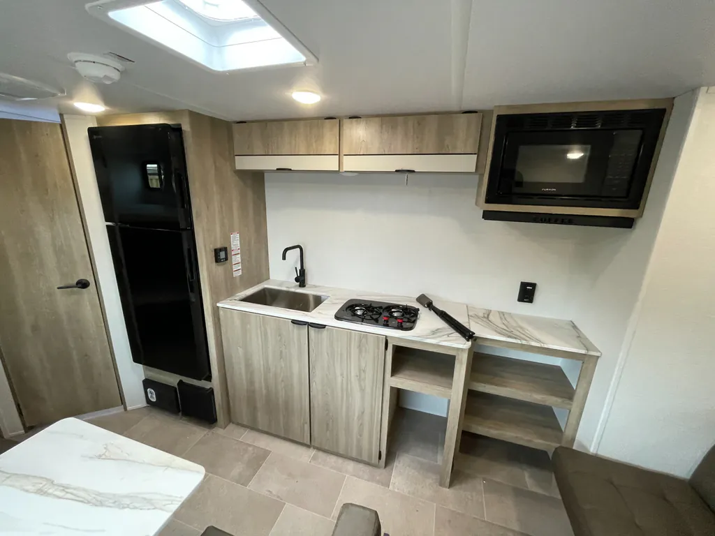 2027 Forest River Airelume 260, Photos photo 7