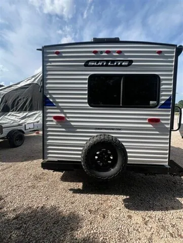 2026 Sunset Park RV Sun Lite 15MBX - Photo 3
