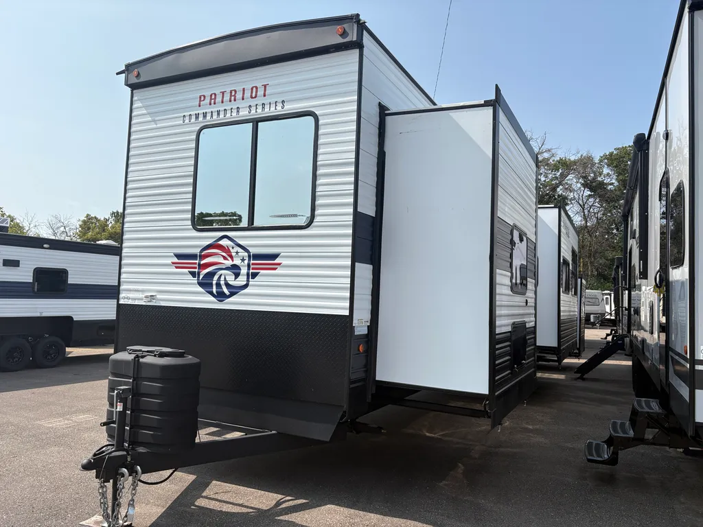 2026 Forest River Cherokee Timberwolf 39DC, Photos photo 2
