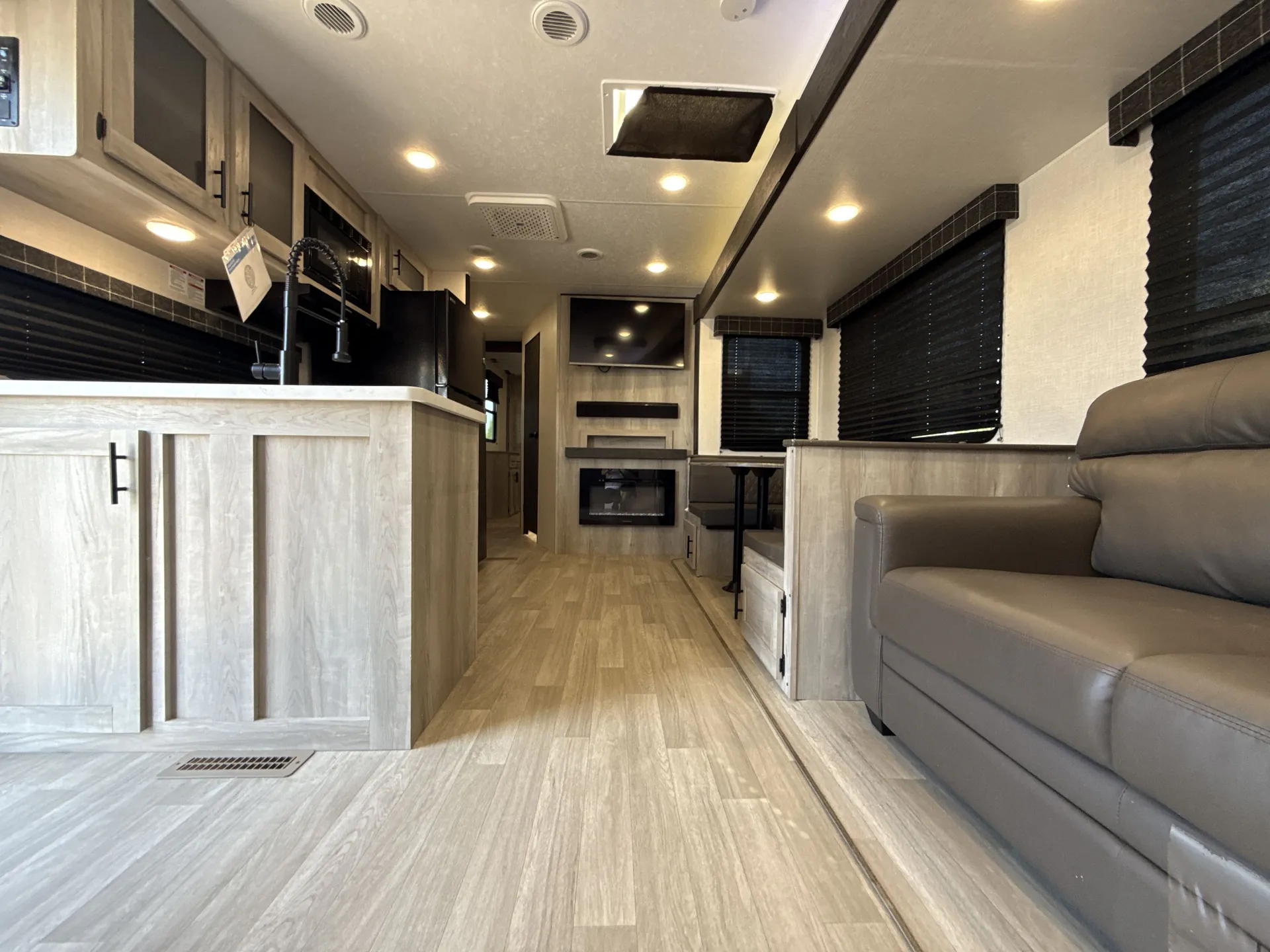 2024 K-Z Rv Sportsmen 362BH — living area main
