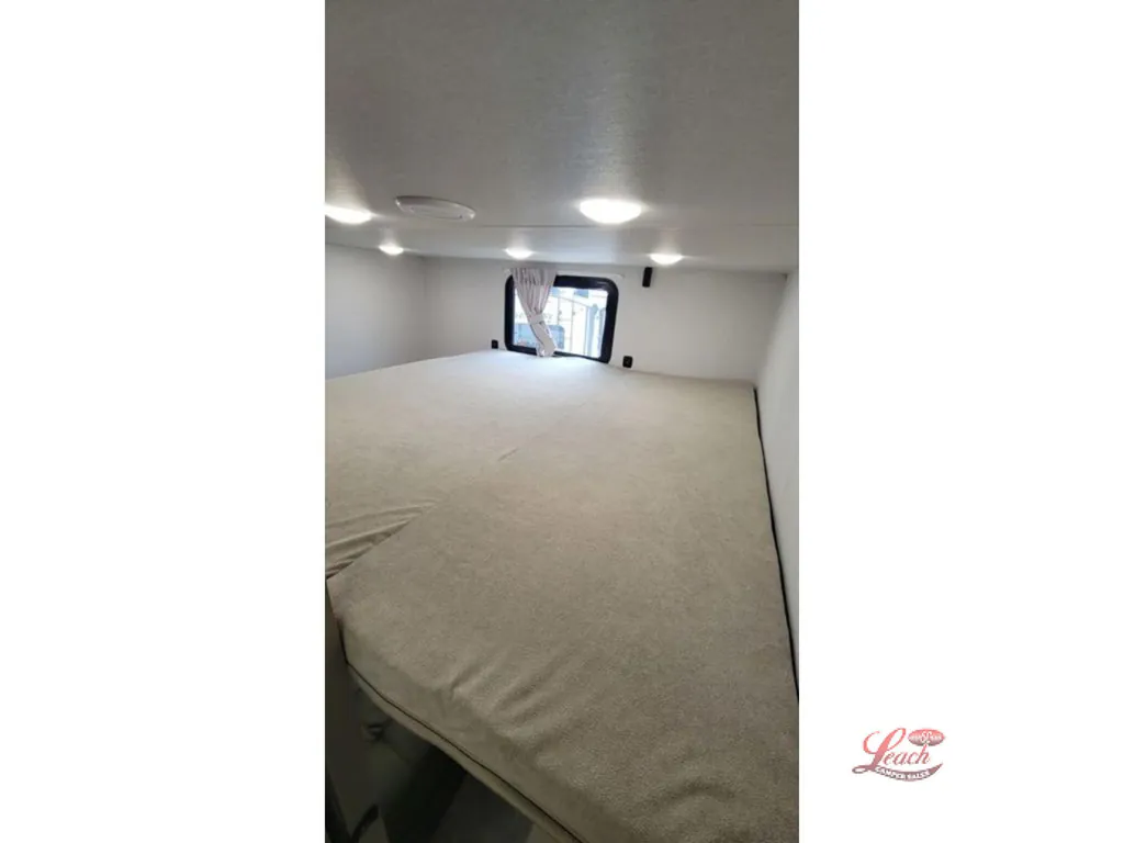 2026 Forest River Wildwood 300ICE, Photos photo 11