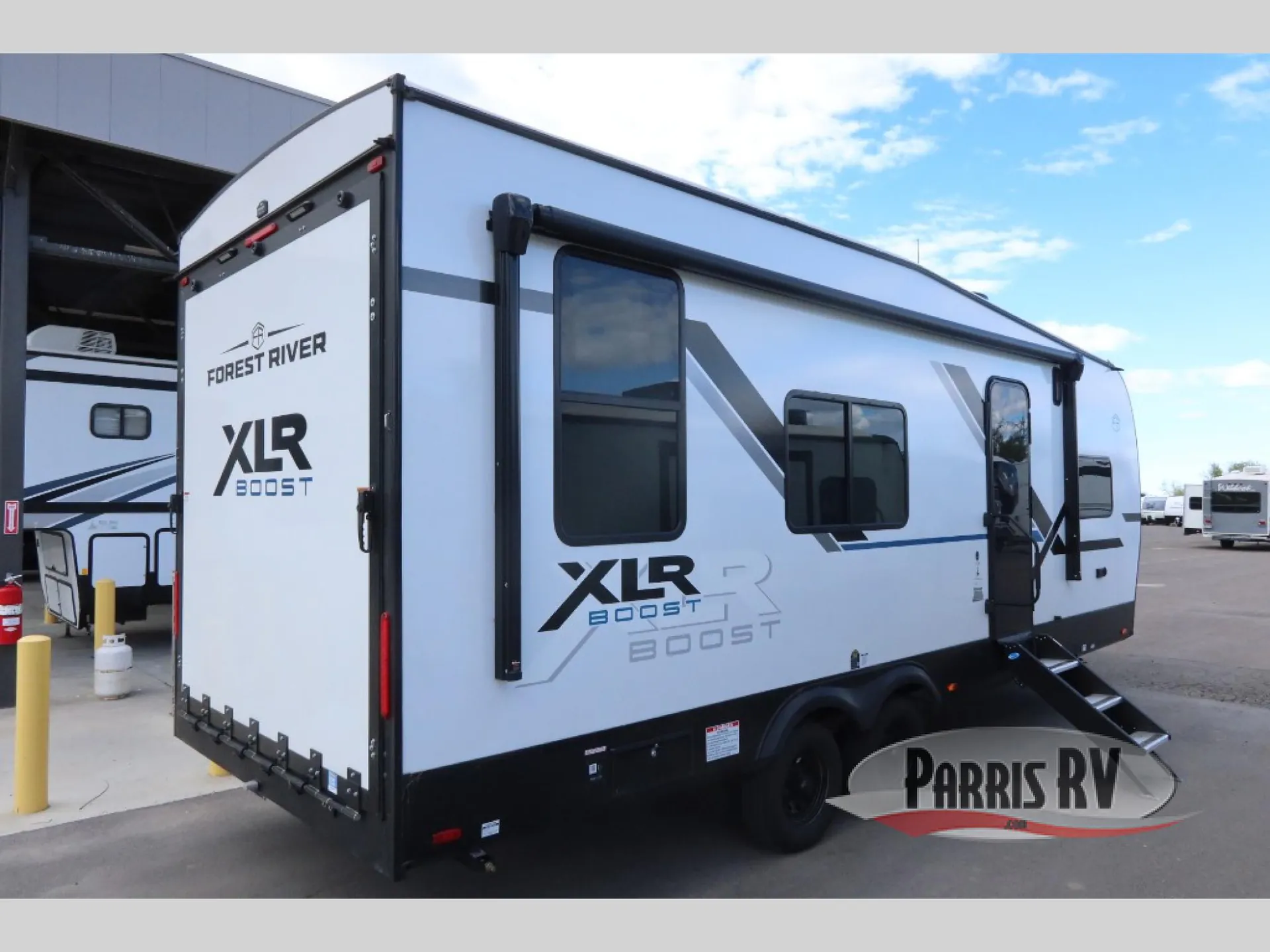 2026 Forest River XLR Boost 2115B - Photo 4