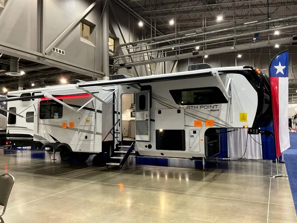 2026 Jayco North Point 395DSDB - Photo 2