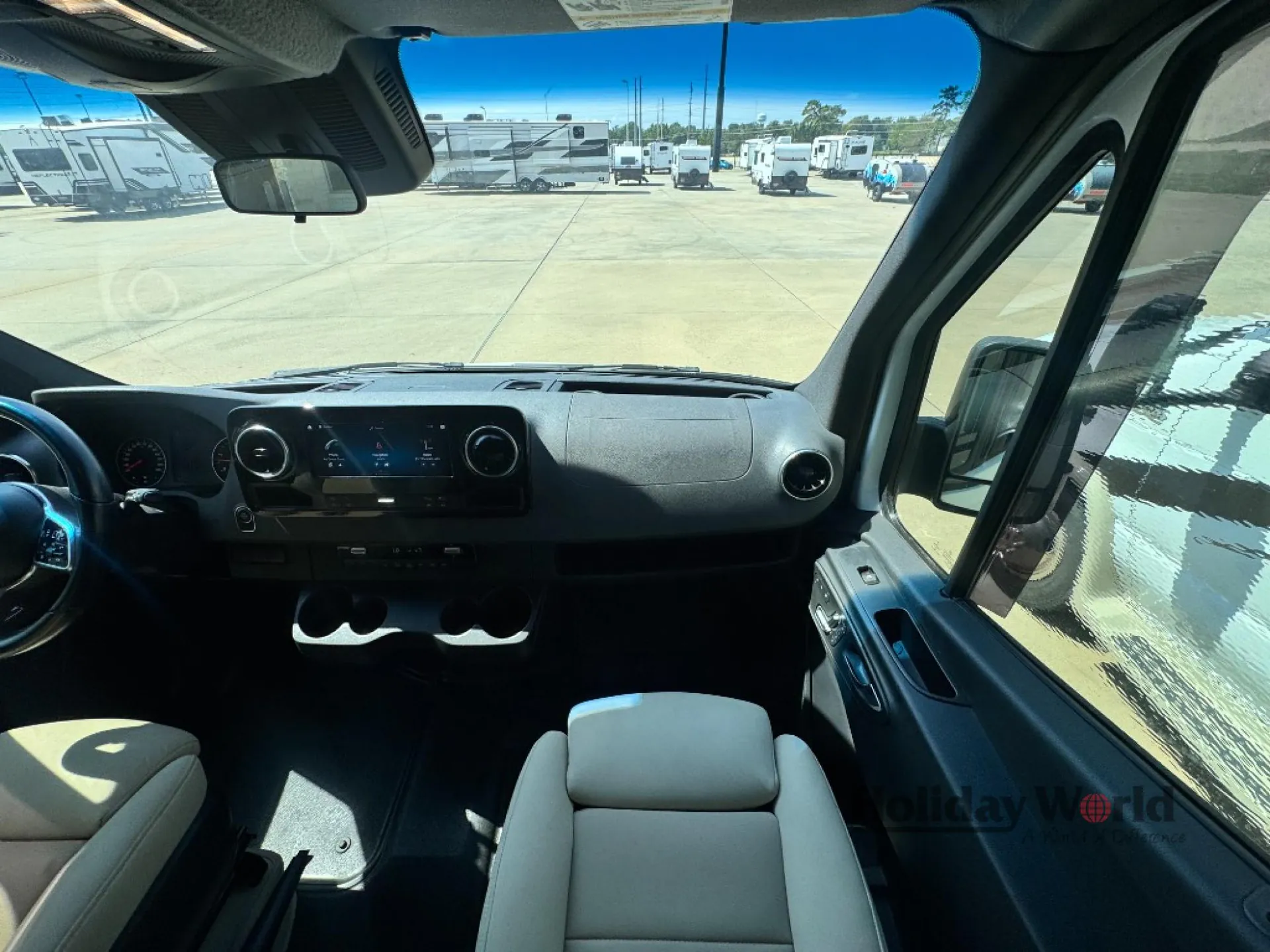 2021 Coachmen Galleria 24T - Photo 4