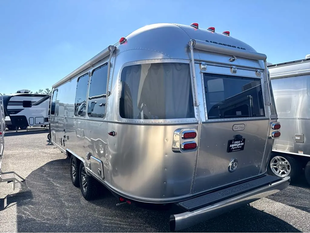 2026 Airstream Trade Wind 25FB - Photo 4