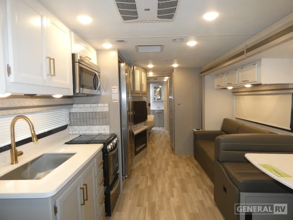 2026 Thor Motor Coach Windsport 35G - Photo 2