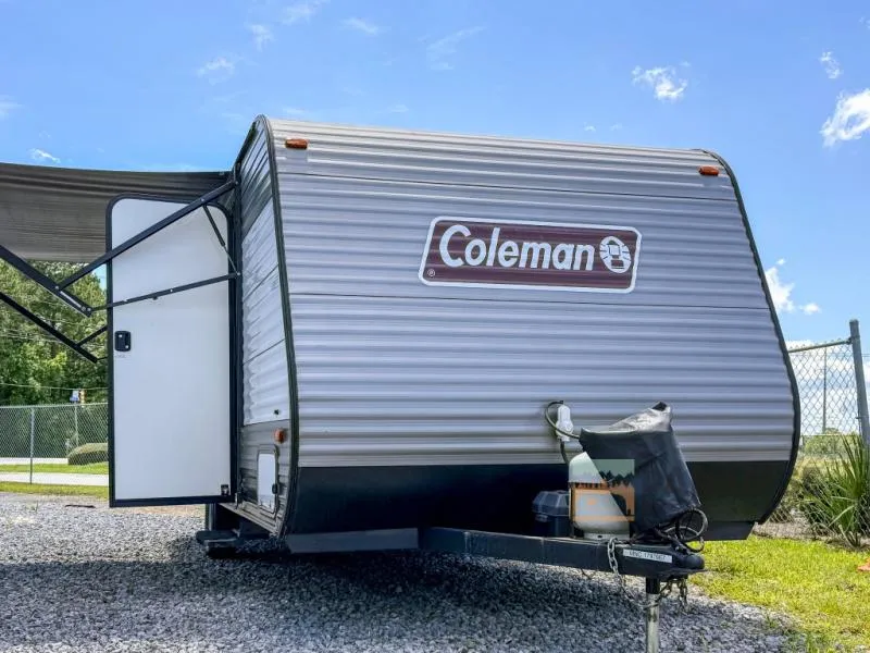 2021 Dutchmen Coleman 17B - Photo 2