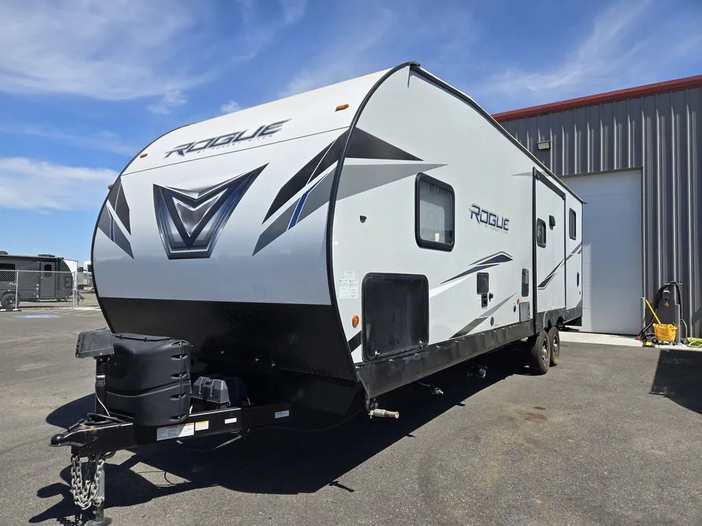 2022 Forest River Vengeance Rogue 26V, Photos photo 5