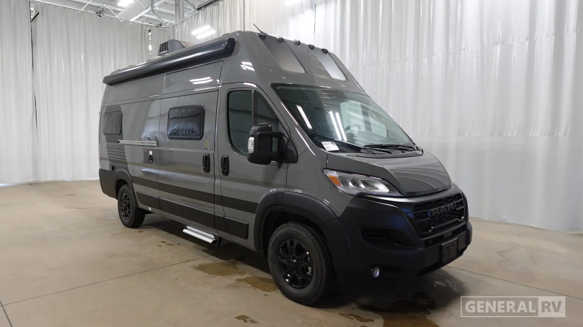 2027 Grand Design Lineage Series VP LVP1 - Photo 2