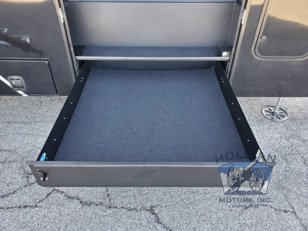 2026 Brinkley Model G 4100, Photos photo 12