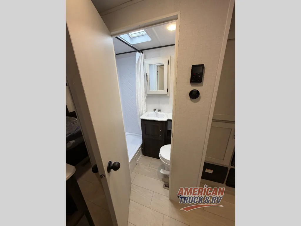 2026 CrossRoads Zinger Lite 260RL, Photos photo 66