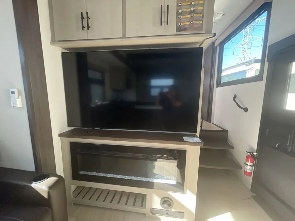 2027 Forest River RV Wolverine 32JF, Photos photo 12