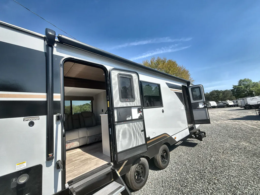 2026 Forest River Vibe Extreme Lite 2400RB, Photos photo 28