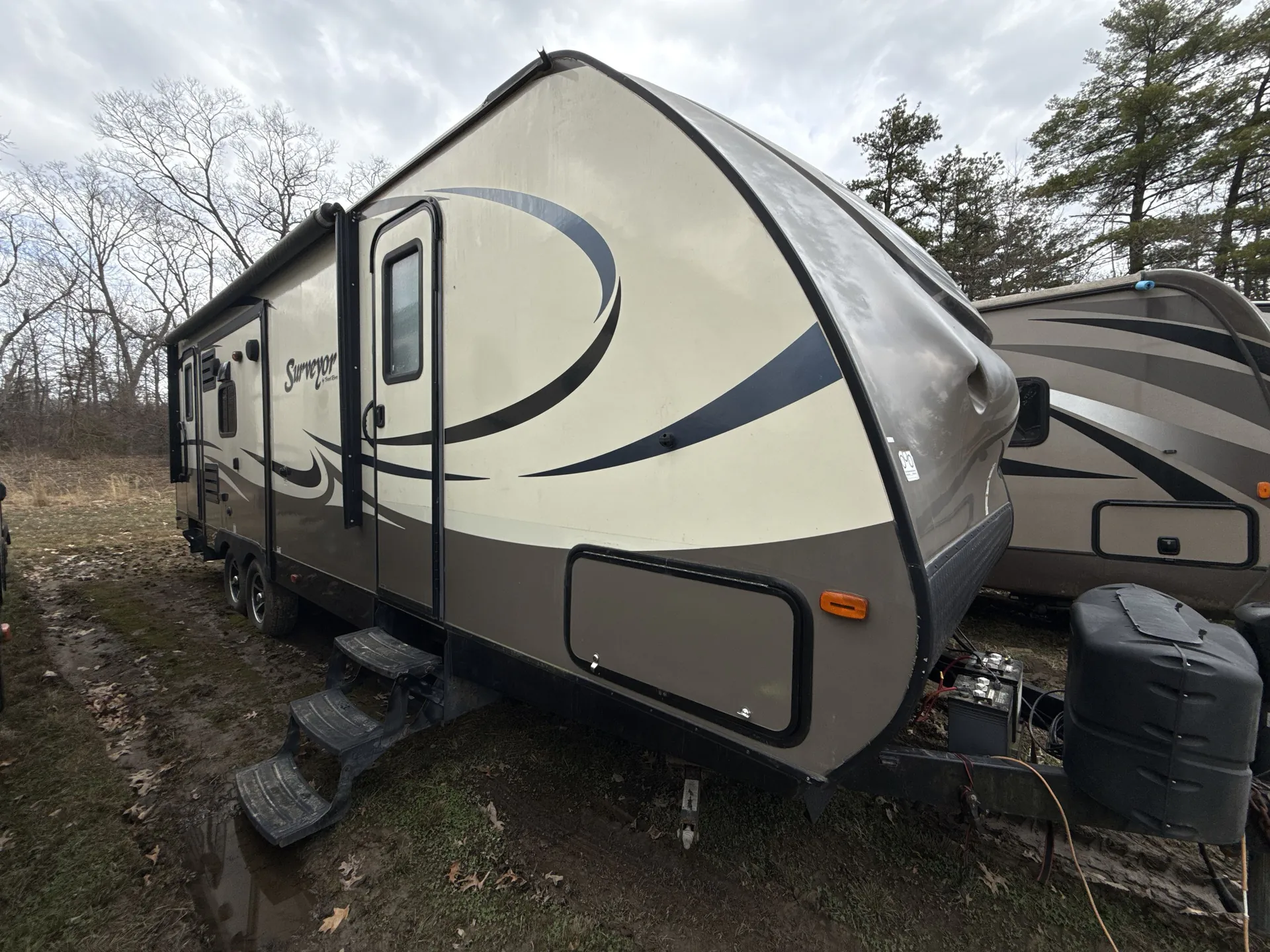2017 Forest River Surveyor 265RLDS — campside