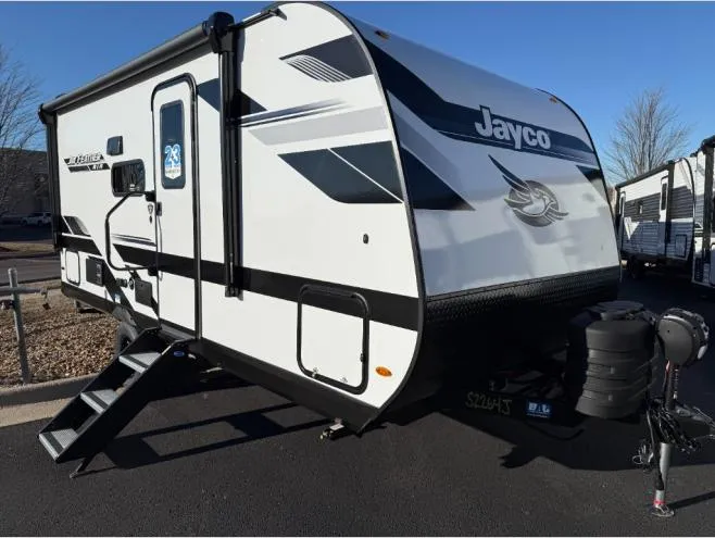 2026 Jayco Jay Feather Air 18FBS - Photo 2