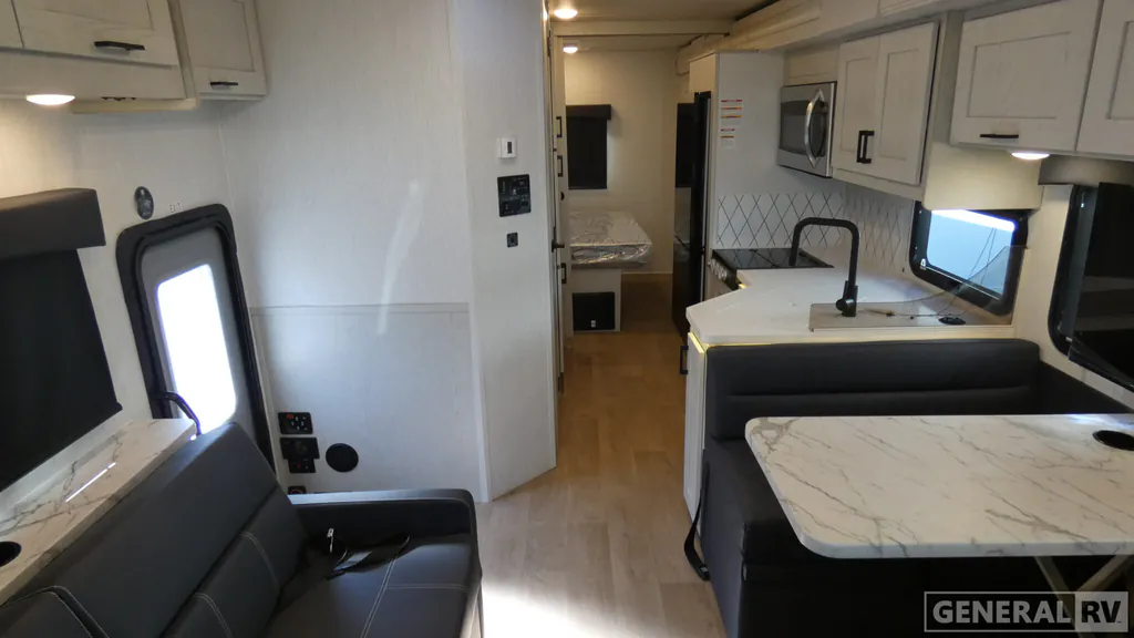 2026 NeXus RV Maximus 32MX, Photos photo 2