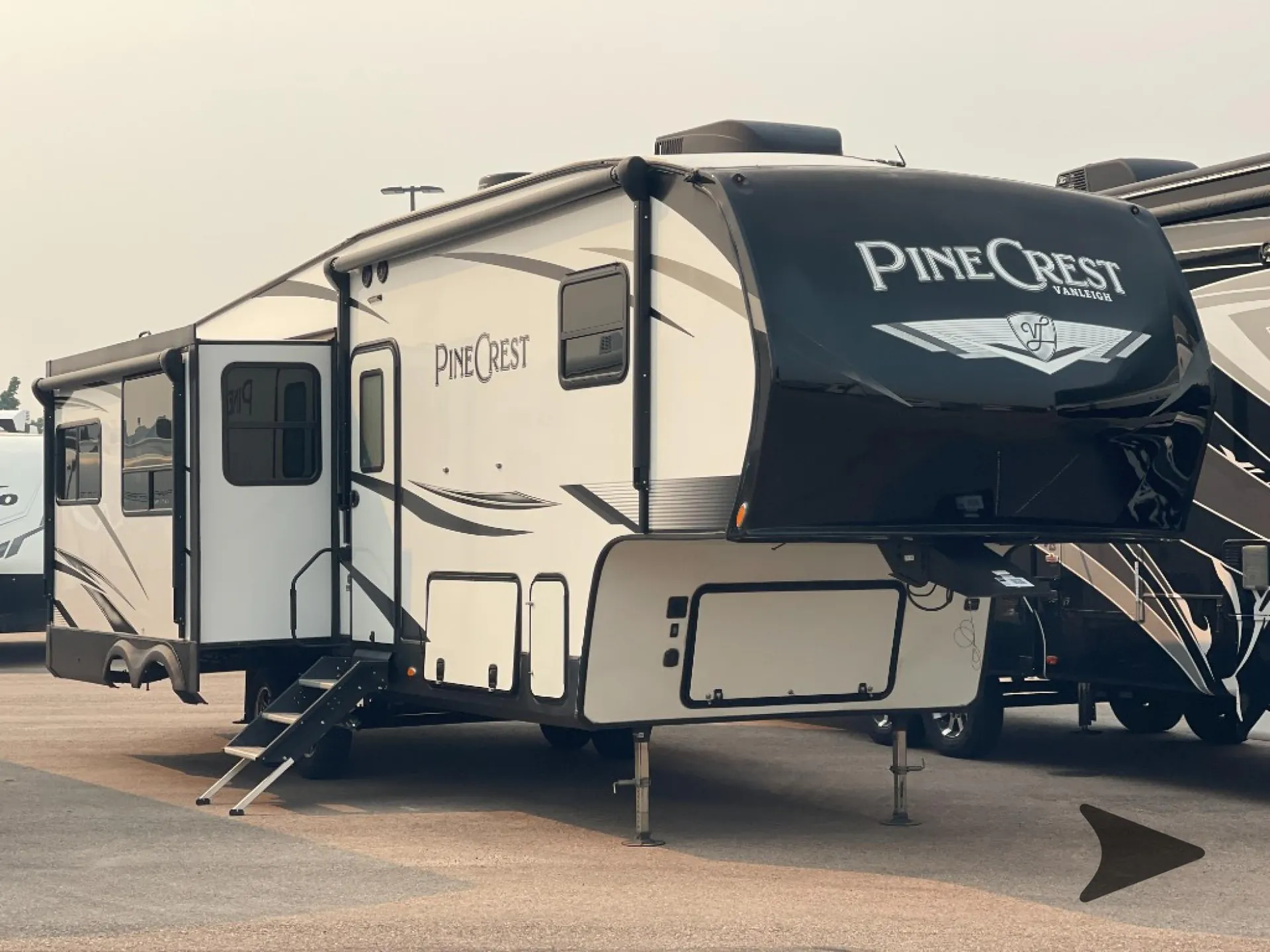 2019 Vanleigh PineCrest 305RLP - Photo 2