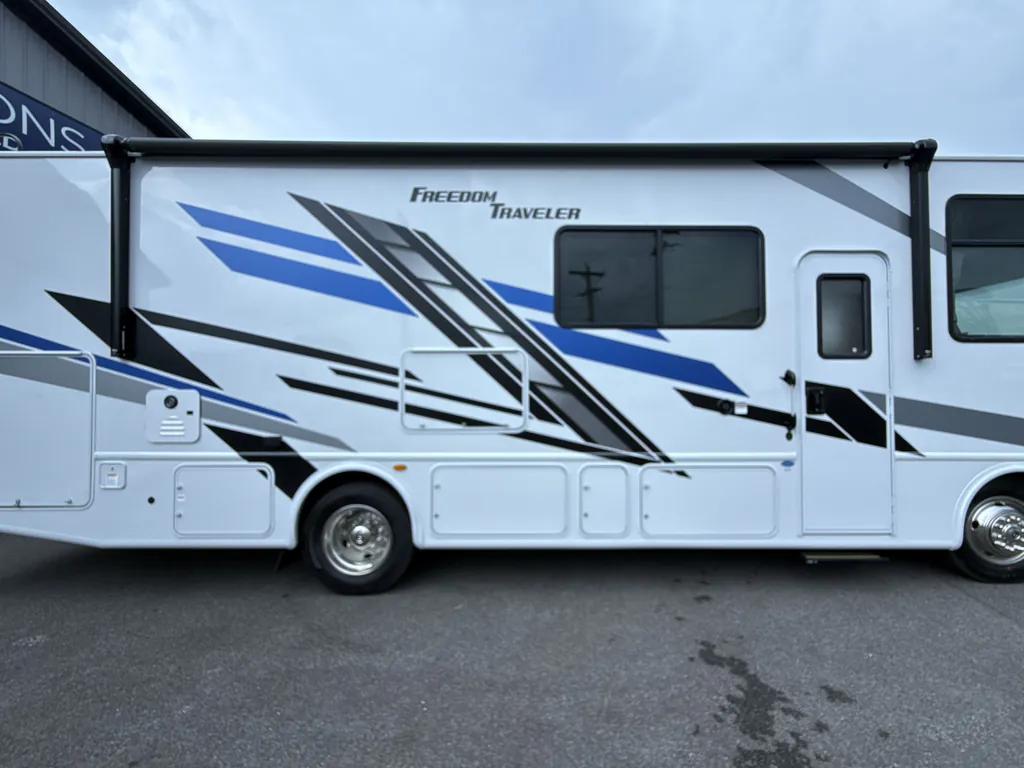 2026 Thor Motor Coach Freedom Traveler A29, Photos photo 28