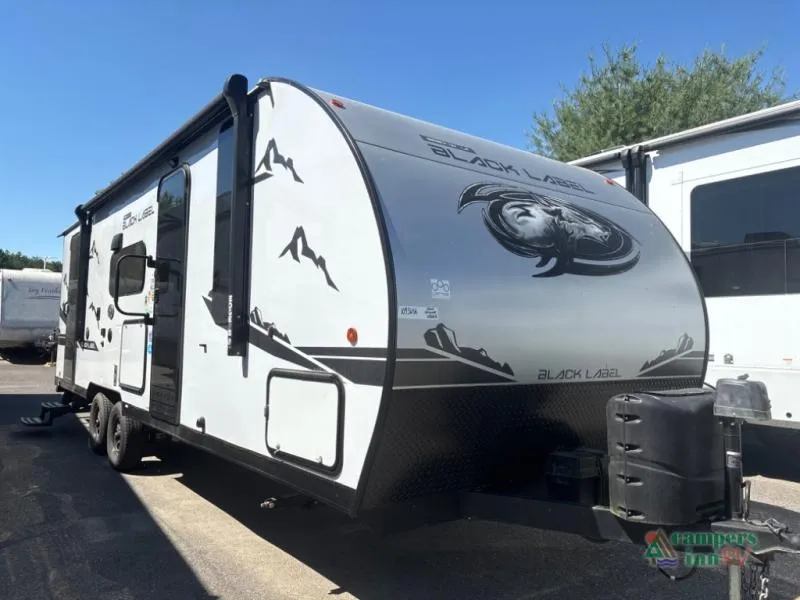 2023 Forest River Cherokee Grey Wolf 23DBH - Photo 2