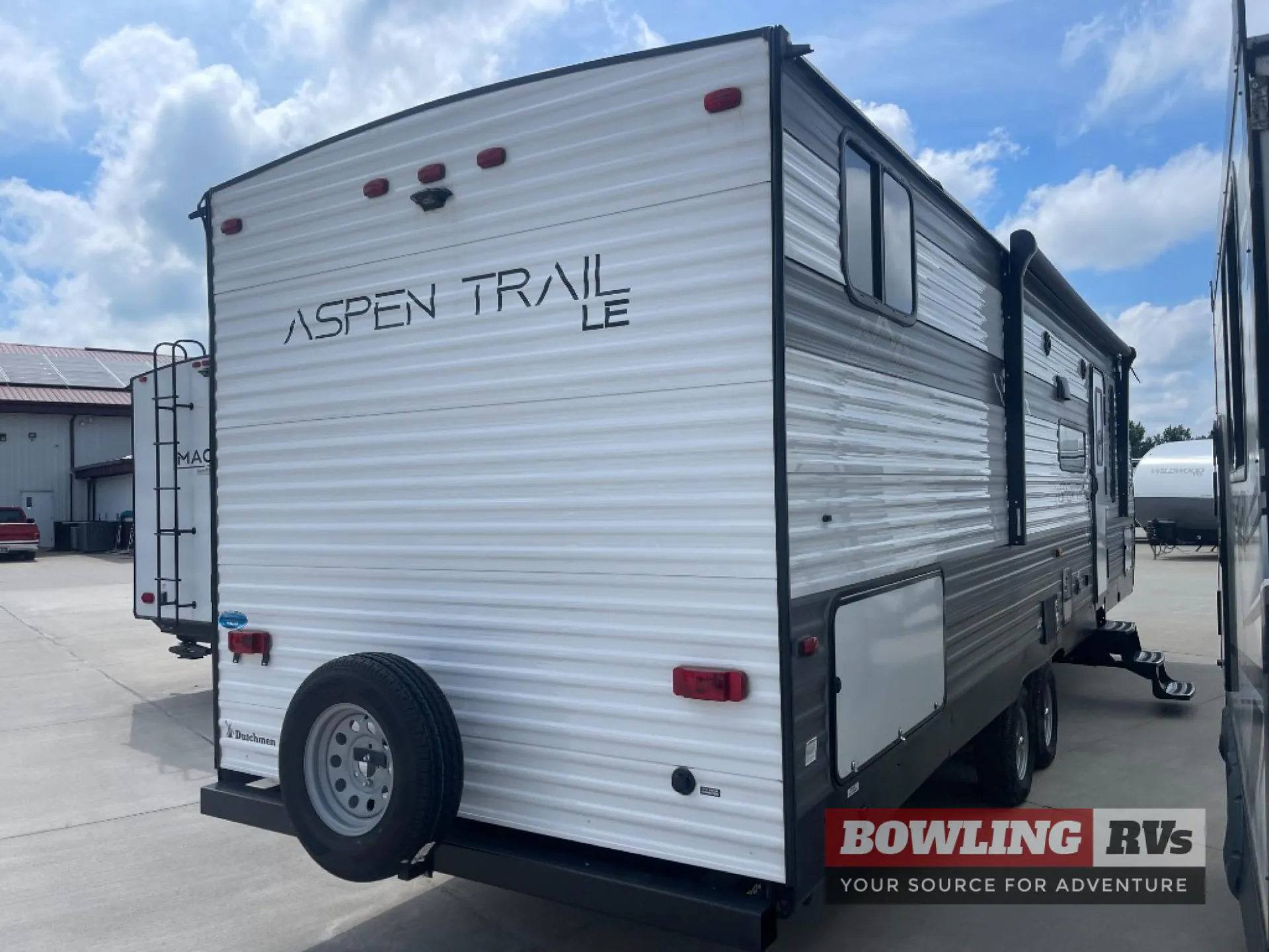 2022 Dutchmen Aspen Trail LE 29BH - Photo 3