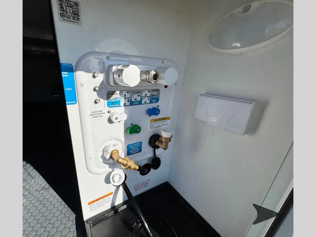 2027 Brinkley Model I 290, Photos photo 12