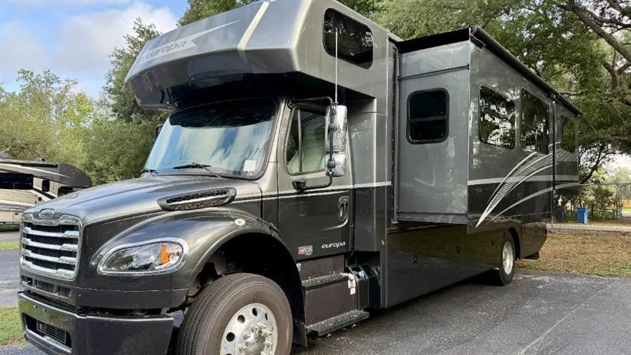 2024 Dynamax Corp Europa 31SS - Photo 4