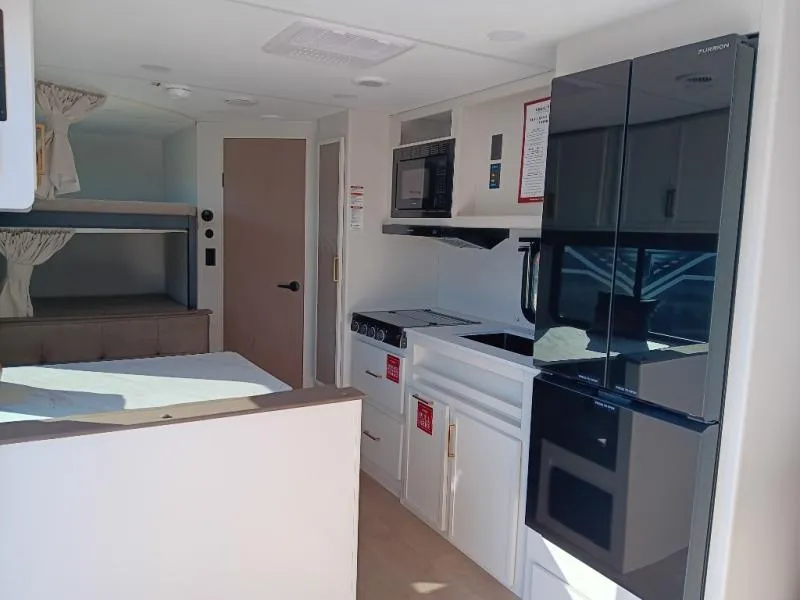 2026 Grand Design Transcend Xplor 19BHX - Photo 3