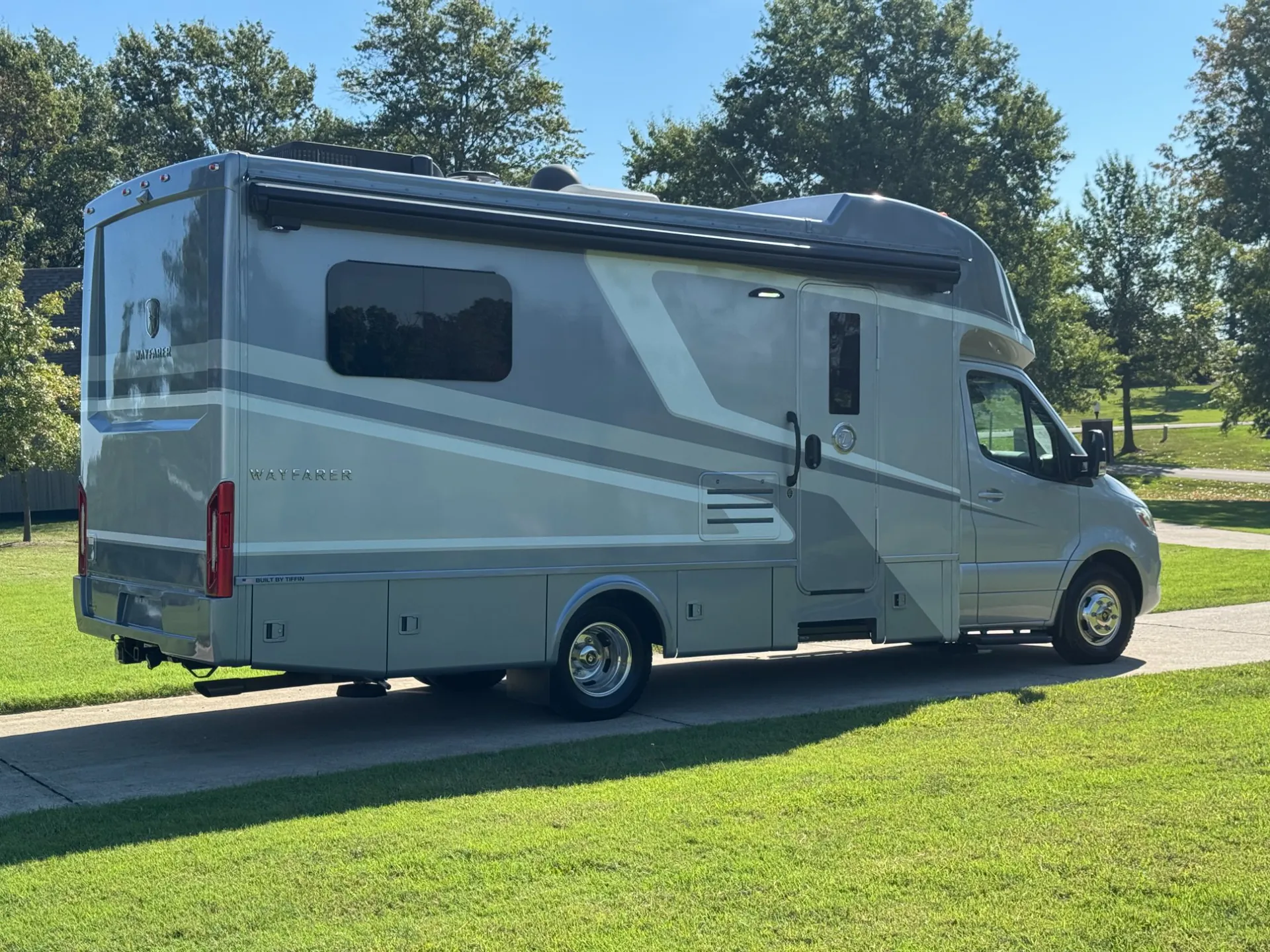 2024 Tiffin Wayfarer 25 RLW - Photo 4
