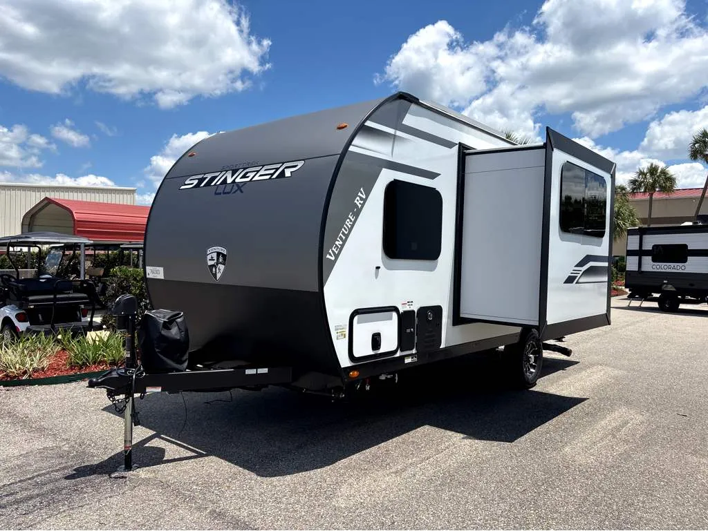 2026 Venture RV SportTrek Stinger STS161VUD - Photo 4