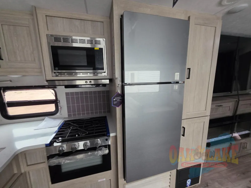 2026 Coachmen Catalina Legacy Edition 273DBHCK, Photos photo 11