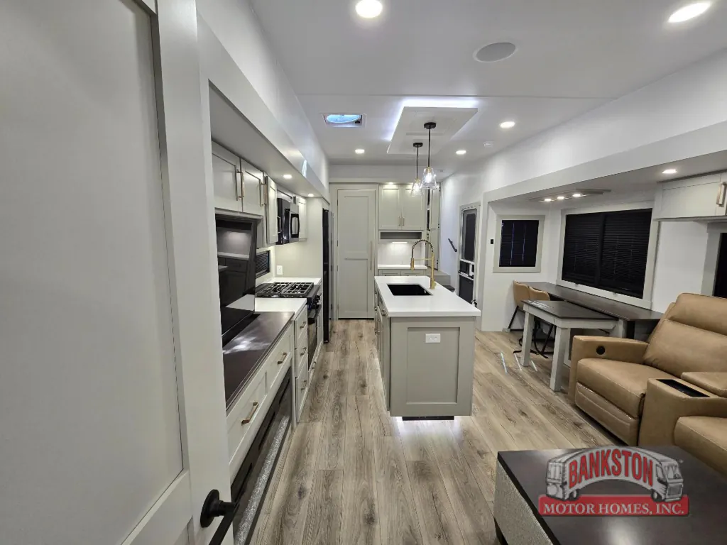 2026 Brinkley Model Z 3515, Photos photo 27