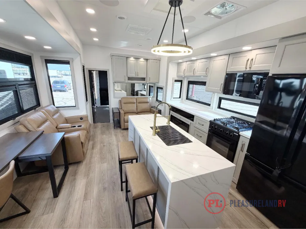 2025 Brinkley Model G 4100, Photos photo 16
