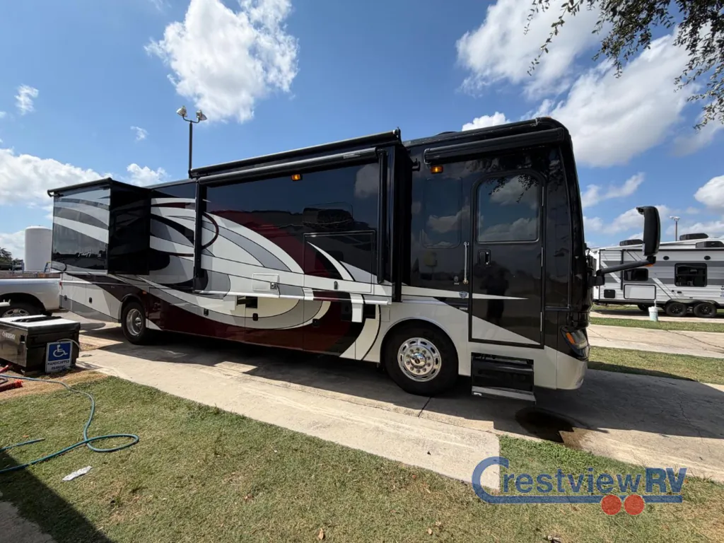 2018 Fleetwood Pace Arrow LXE 38K, Photos photo 3
