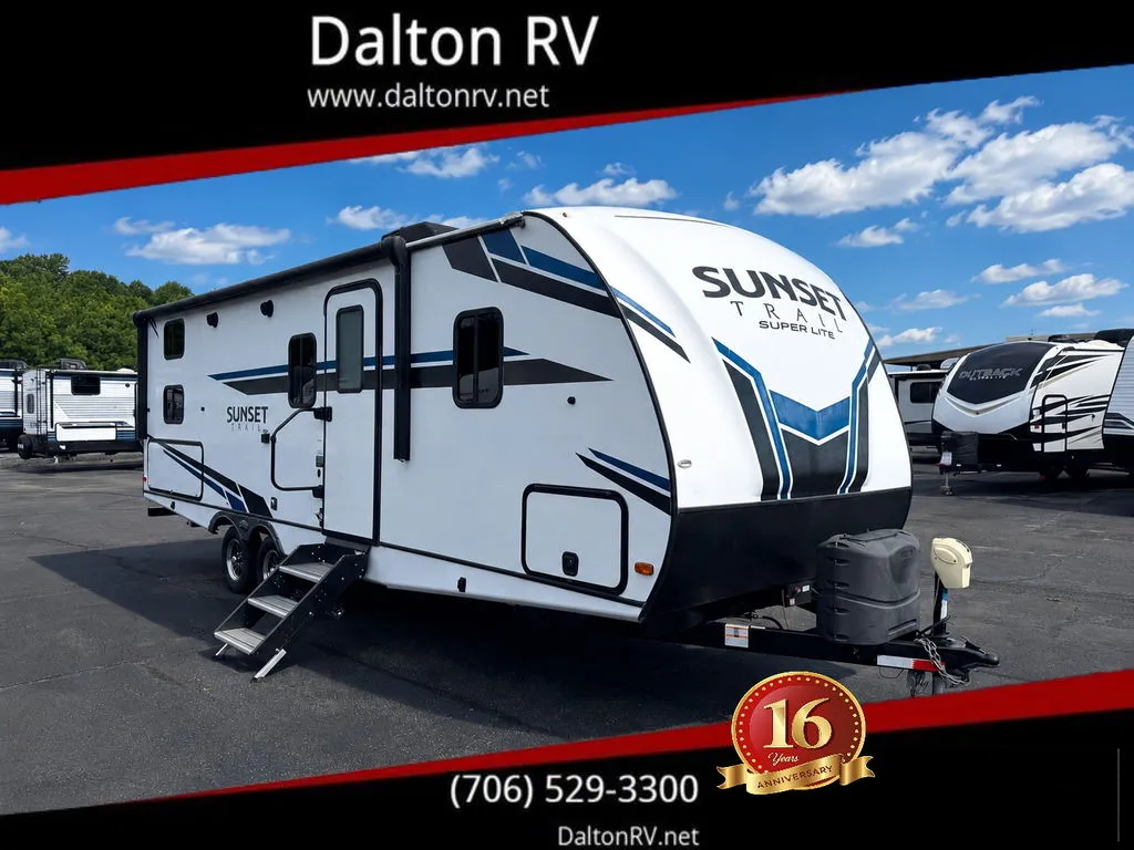 2021 Coachmen Apex 208BHS - Photo 4