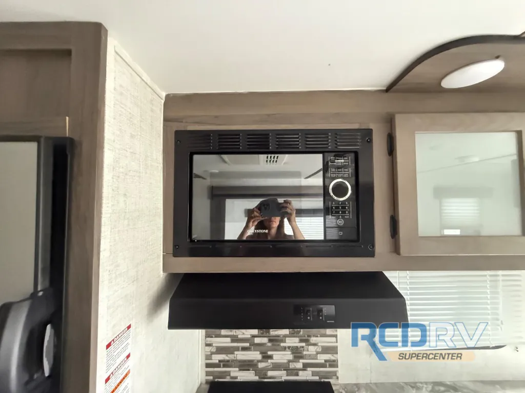2022 Gulf Stream RV Kingsport Ultra Lite 24RLS, Photos photo 9