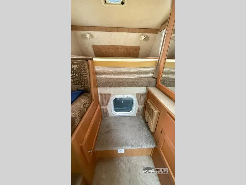 2006 General Coach Citation Used    SUPREME 9'6 - Photo 2