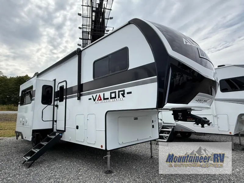 2026 Alliance RV Valor 32A10 - Photo 3