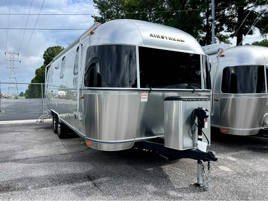 2026 Airstream Trade Wind 25FB - Photo 2