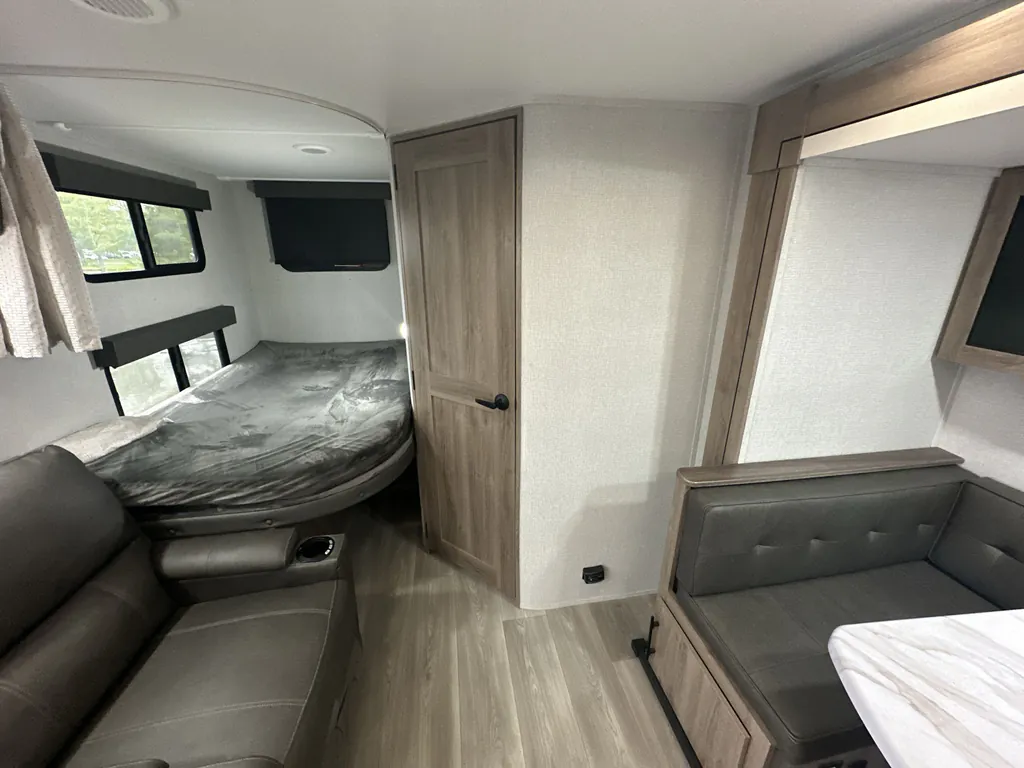 2025 Grand Design Imagine XLS 25DBE, Photos photo 19
