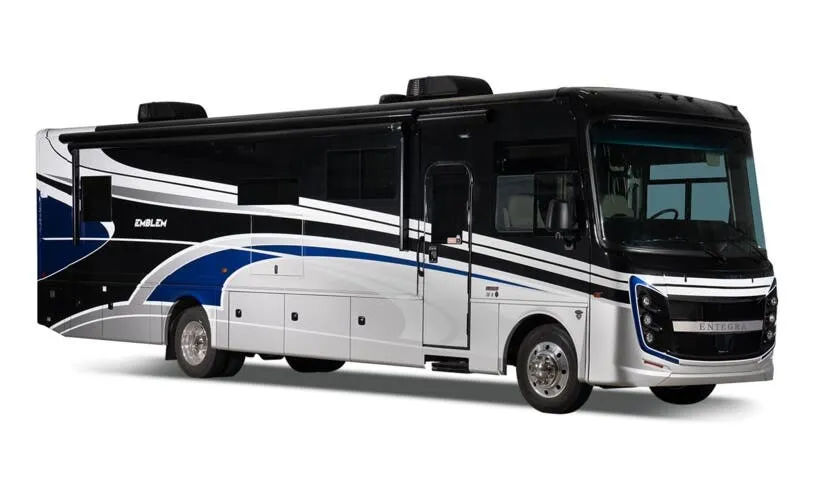 Entegra Coach Emblem 36H exterior
