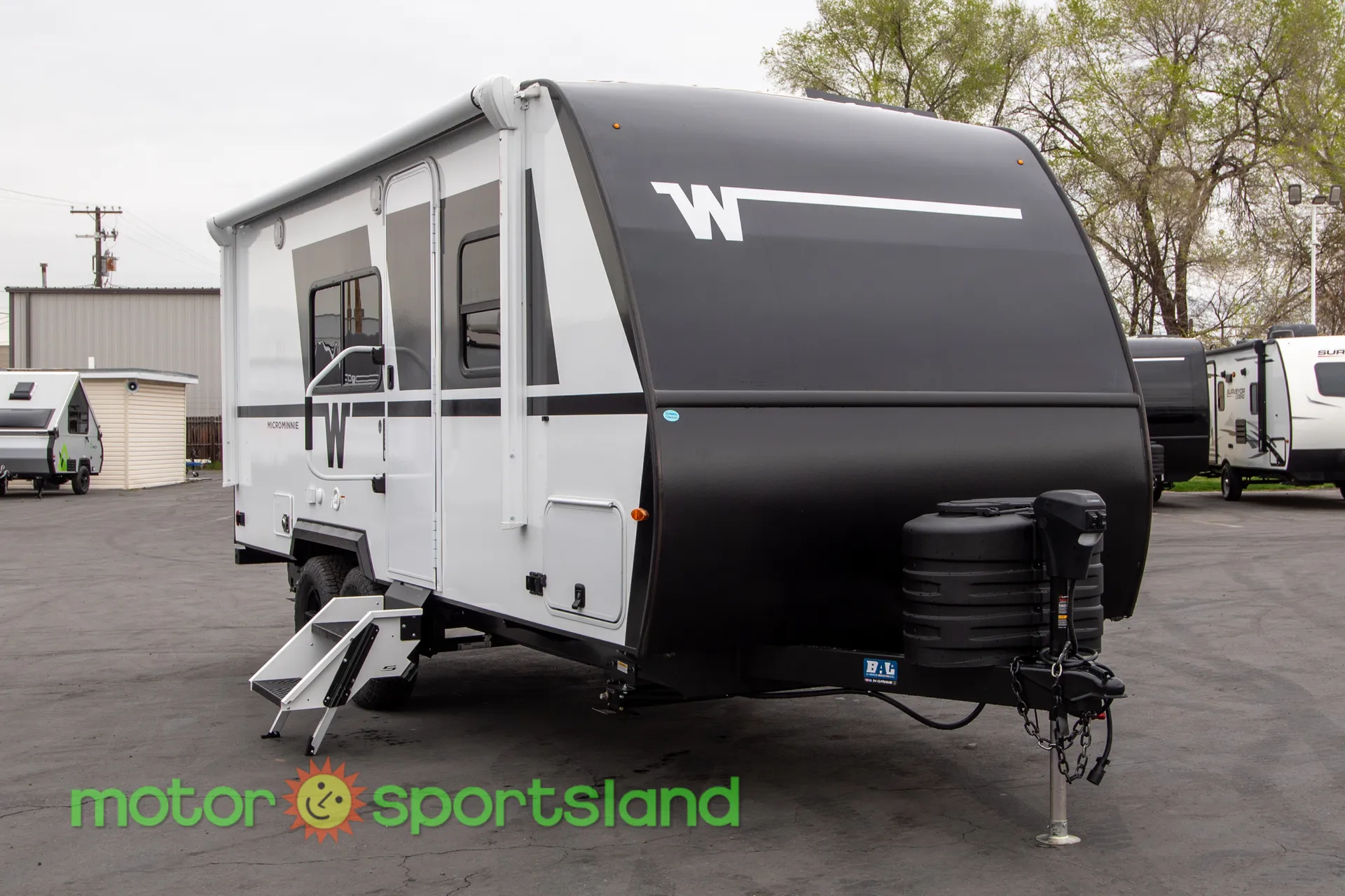 2026 Winnebago Micro Minnie 2108TB - Photo 2