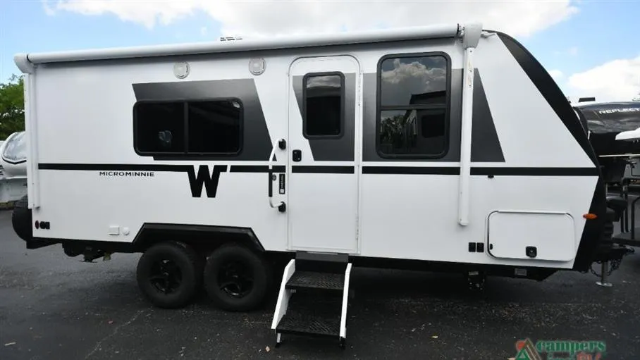 2026 Winnebago Micro Minnie 2000MRB - Photo 3