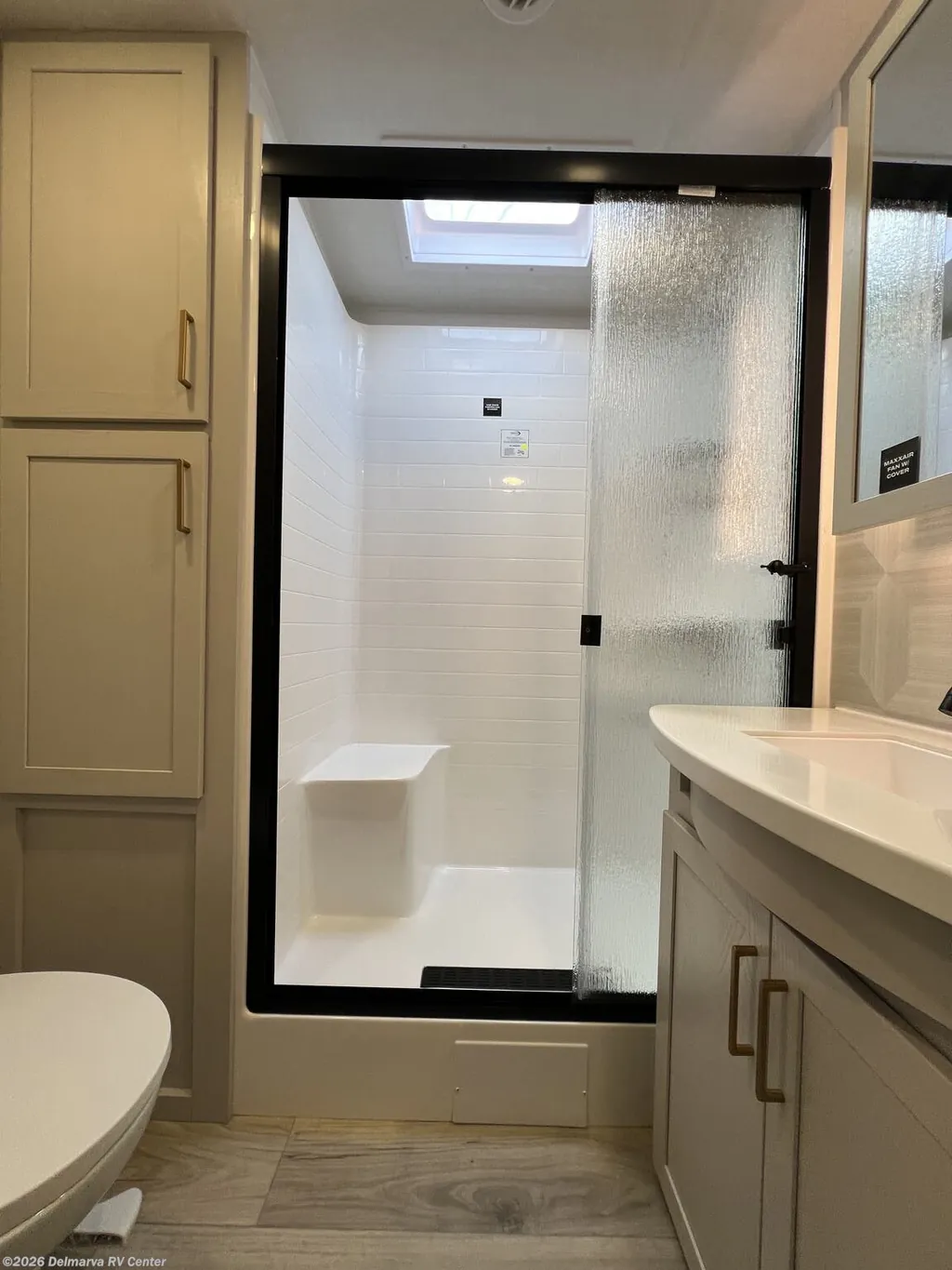 2027 Forest River Rockwood Signature 8392RL, Photos photo 16
