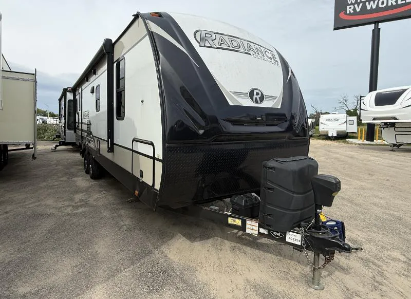 2019 Cruiser RV Radiance 25RB - Photo 2