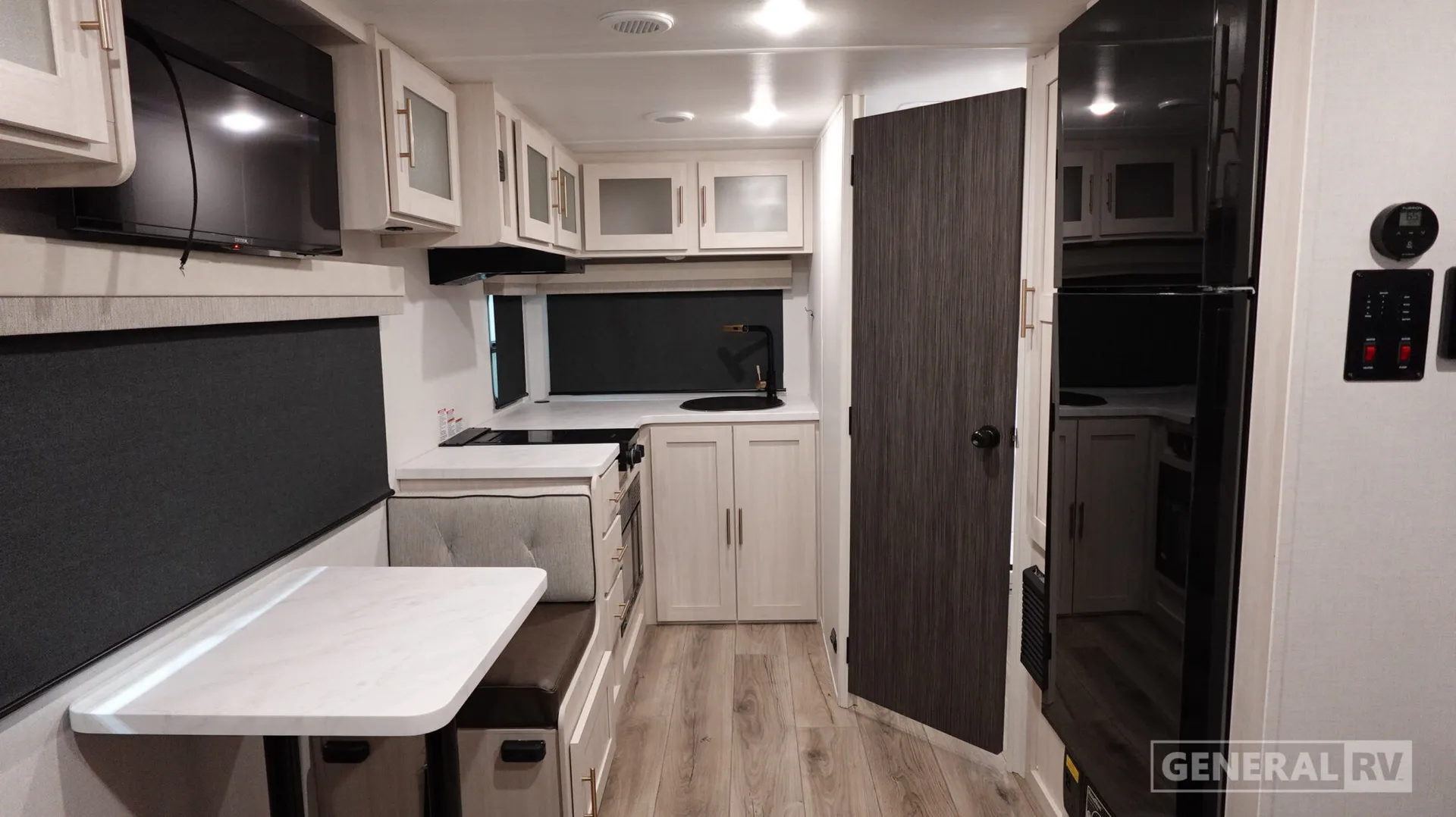 2026 Forest River R-Pod RPT205 - Photo 3